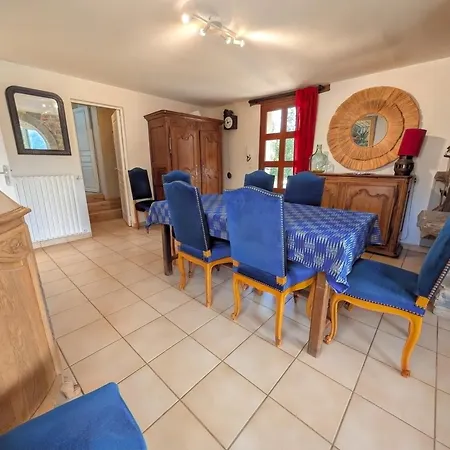 Vakantiehuis Les Roches - Au Bord De L'eau Avec Jardin, Terrasse Et Parking Feuguerolles-Bully