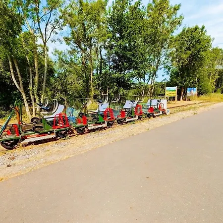 Les Roches - Au Bord De L'eau Avec Jardin, Terrasse Et Parking *