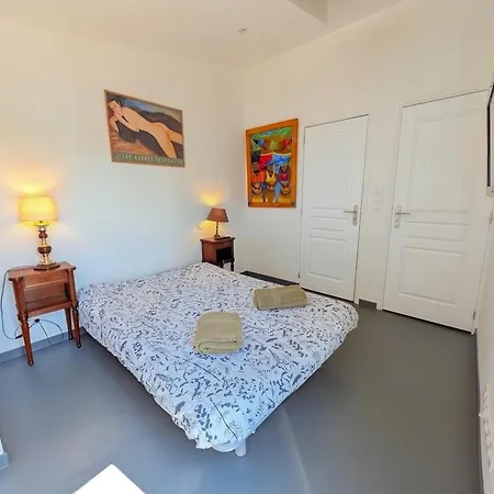 Vakantiehuis Les Roches - Au Bord De L'eau Avec Jardin, Terrasse Et Parking *