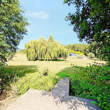 Les Roches - Au Bord De L'eau Avec Jardin, Terrasse Et Parking Vakantiehuis Feuguerolles-Bully