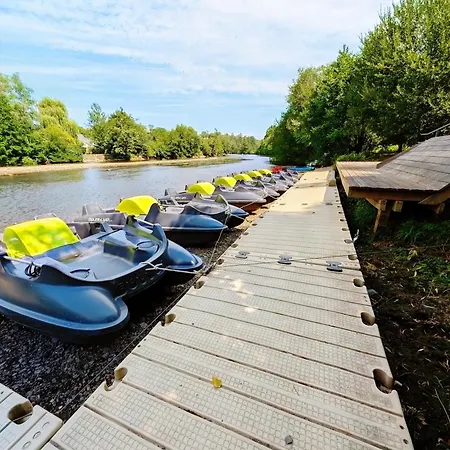 Les Roches - Au Bord De L'eau Avec Jardin, Terrasse Et Parking